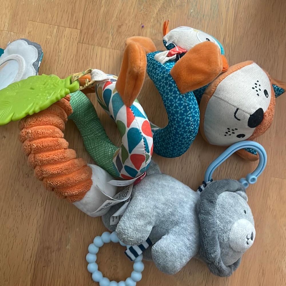 car seat toys